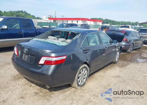 2008 Toyota Camry Hybrid z USA, uszkodzony, nr VIN 4T1BB46K88U056772